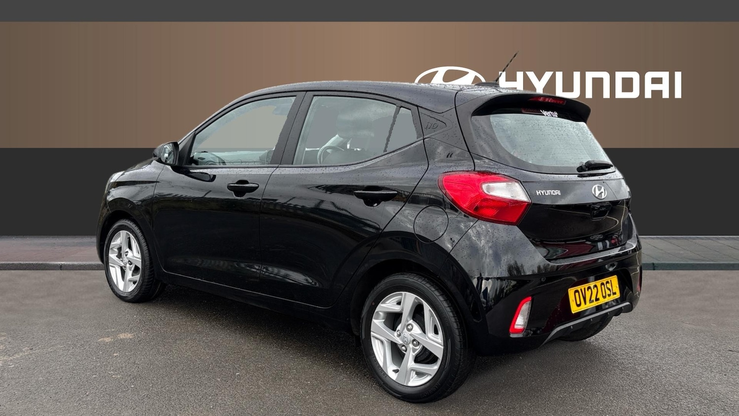 Used Hyundai i10 2022 for sale - 76490424: Photo 2