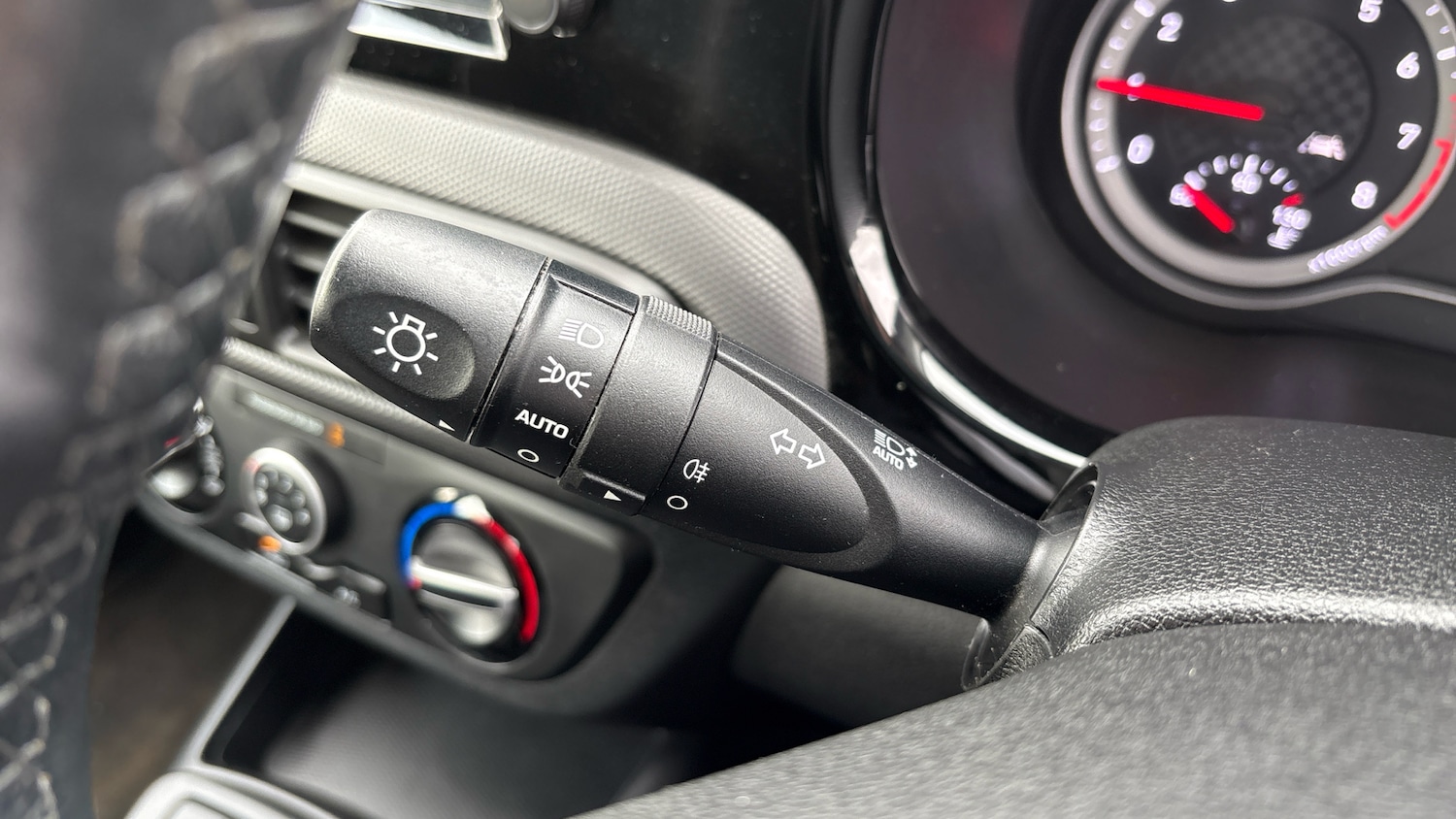 Used Hyundai i10 2022 for sale - 76490424: Photo 24