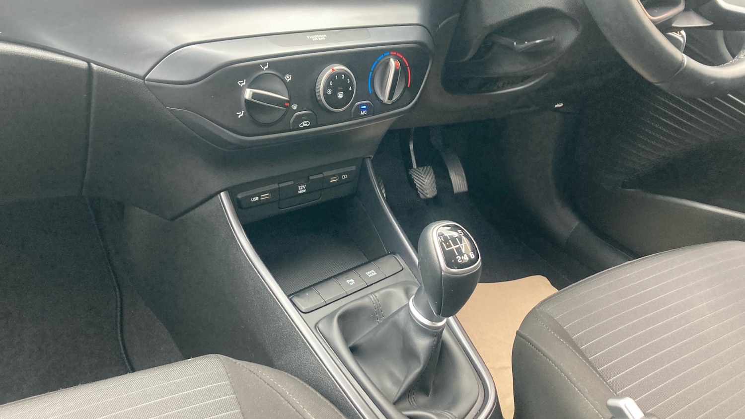 Used Hyundai i20 2023 for sale - 76129309: Photo 13