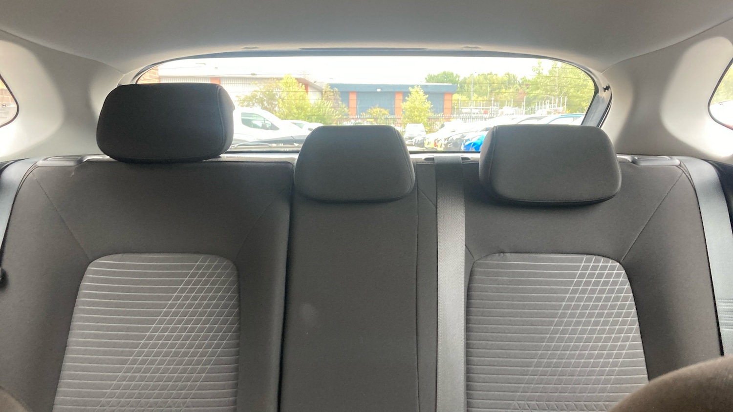 Used Hyundai i20 2023 for sale - 76129309: Photo 15