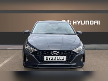 Used Hyundai i20 2023 for sale - 76129309: Photo 3