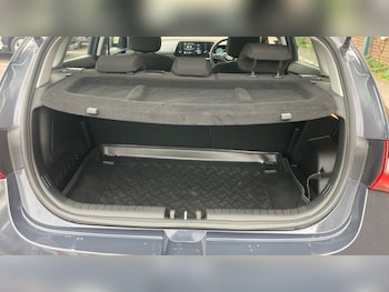 Used Hyundai i20 2023 for sale - 76129309: Photo 4