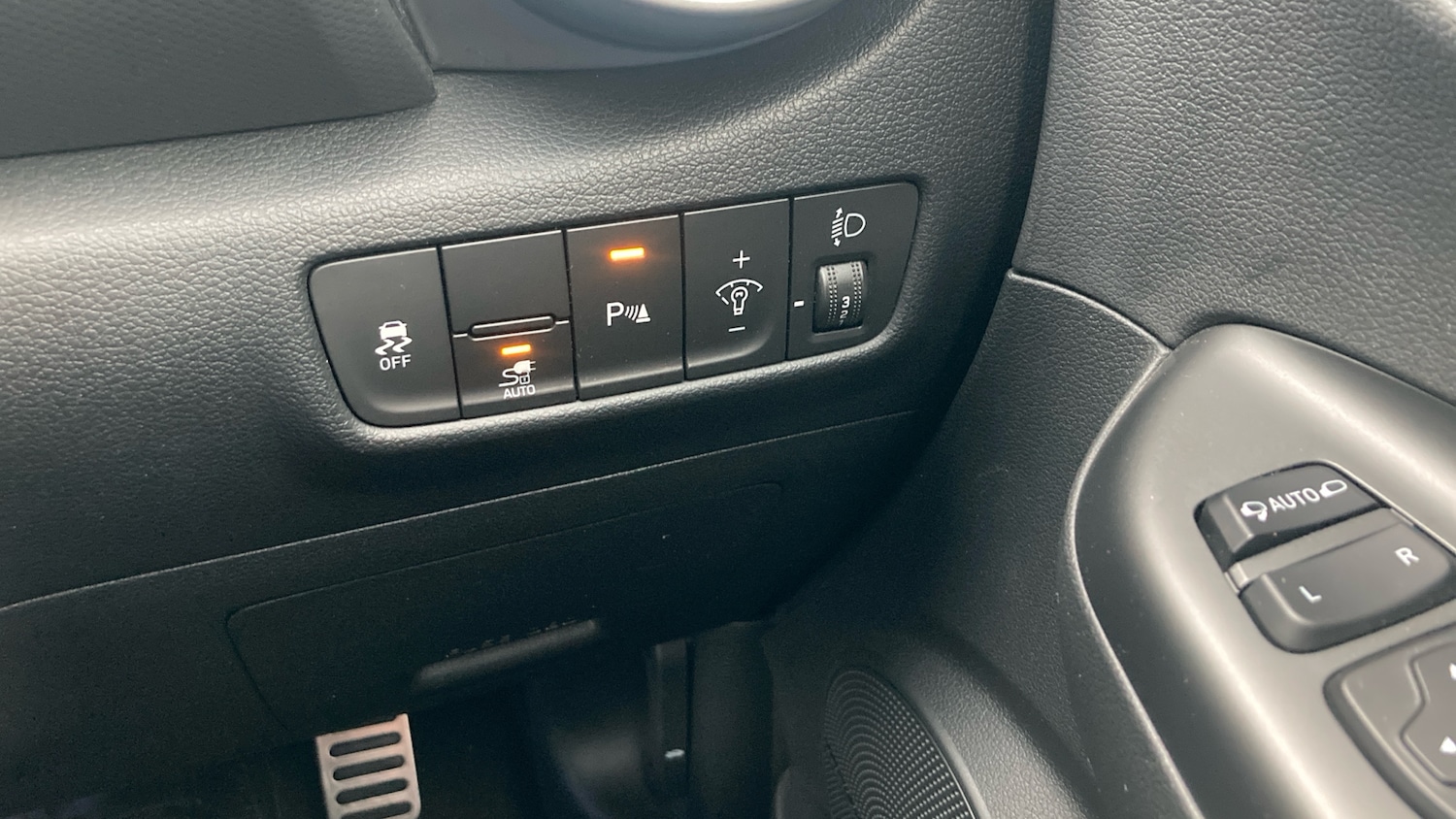 Used Hyundai KONA 2021 for sale - 76357753: Photo 30