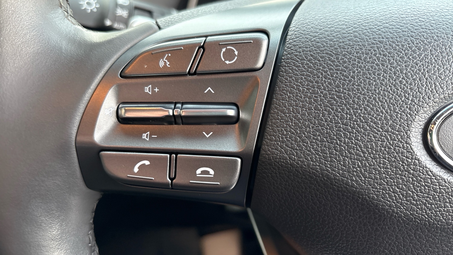 Used Hyundai IONIQ 2021 for sale - 77776209: Photo 35