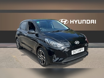 Used Hyundai i10 2023 for sale - 79527342: Photo