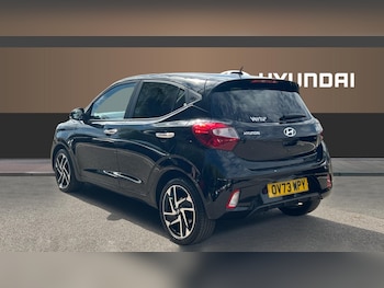 Used Hyundai i10 2023 for sale - 79527342: Photo