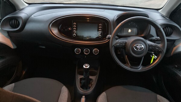 Used Toyota Aygo X 2023 for sale - 76284455: Photo 10