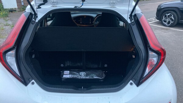 Used Toyota Aygo X 2023 for sale - 76284455: Photo 4