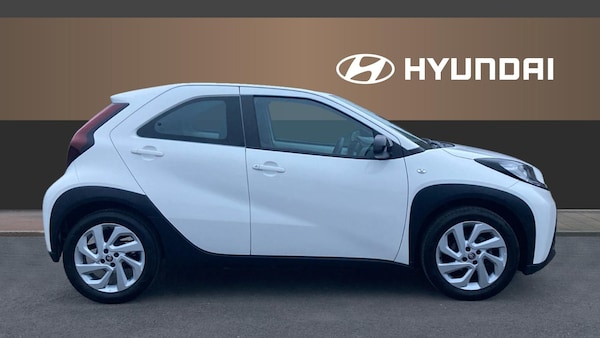 Used Toyota Aygo X 2023 for sale - 76284455: Photo 5