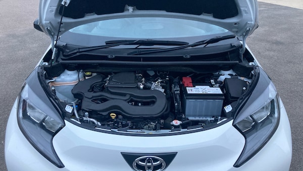 Used Toyota Aygo X 2023 for sale - 76284455: Photo 8