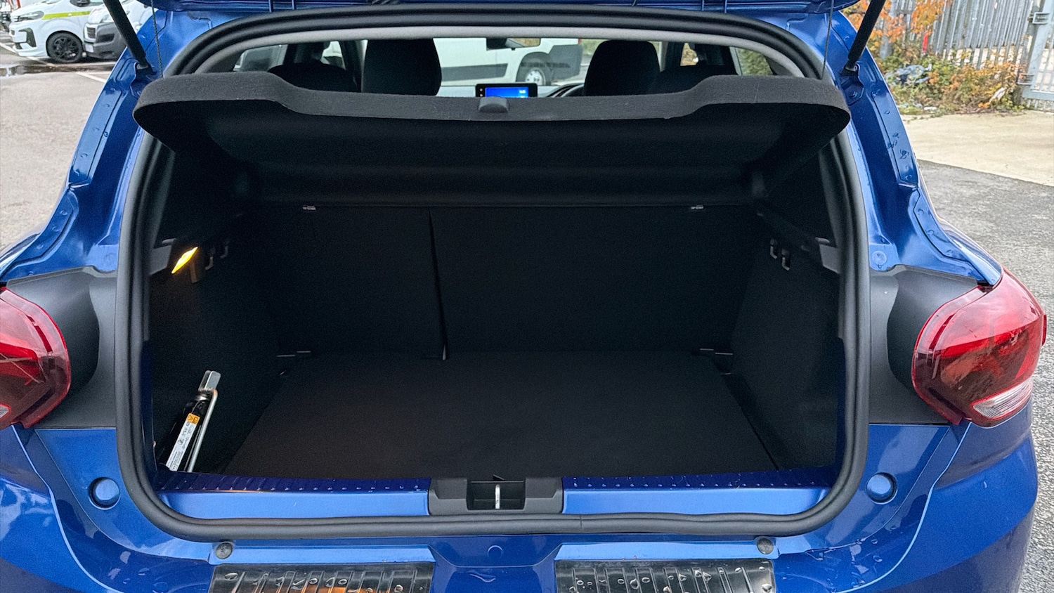 Used Dacia Sandero Stepway 2022 for sale - 76355428: Photo 4