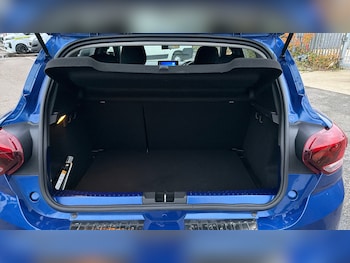 Used Dacia Sandero Stepway 2022 for sale - 76355428: Photo