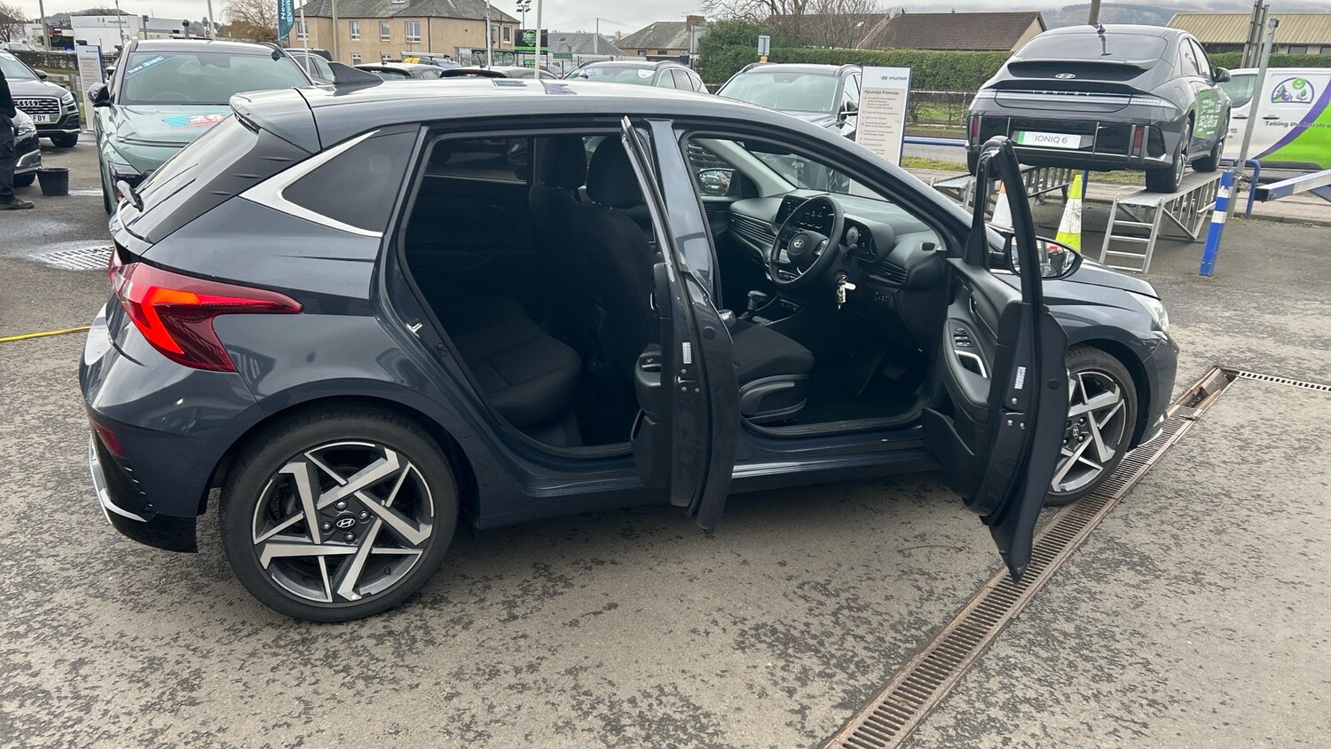 Used Hyundai i20 2024 for sale - 77708518: Photo 38