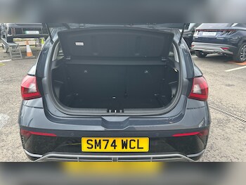 Used Hyundai i20 2024 for sale - 77708518: Photo