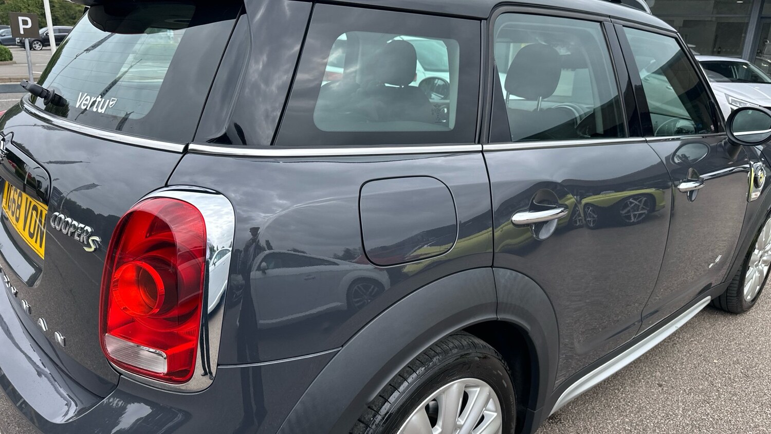 Vehicle 44