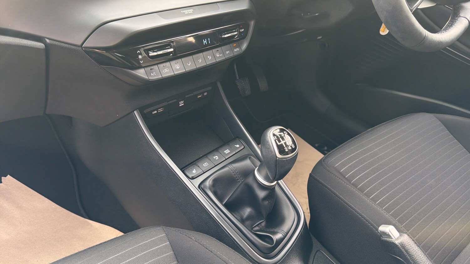 Used Hyundai i20 2022 for sale - 77906233: Photo 13