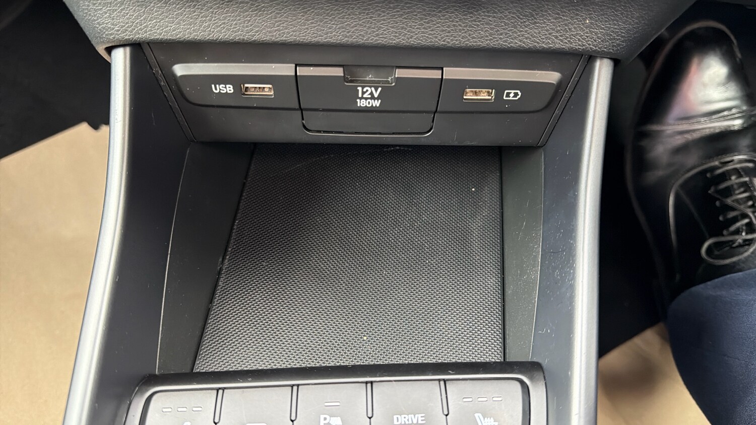 Used Hyundai i20 2022 for sale - 77906233: Photo 32