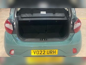 Used Hyundai i10 2022 for sale - 77777452: Photo