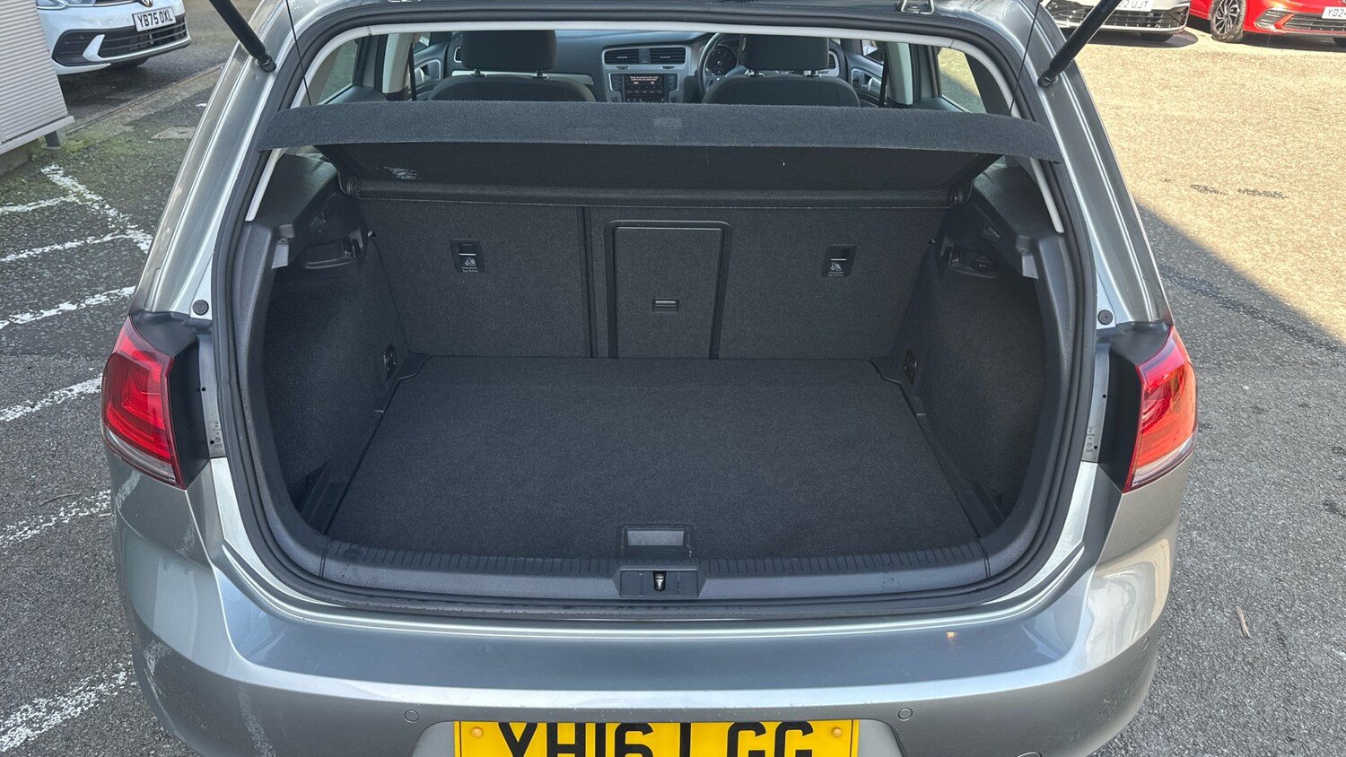 Used Volkswagen Golf 2016 for sale - 78197318: Photo 20