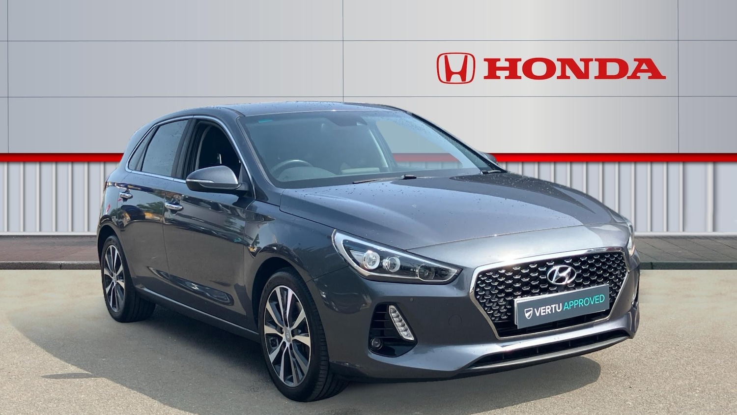 Used Hyundai i30 2018 for sale - 76320009: Photo 1