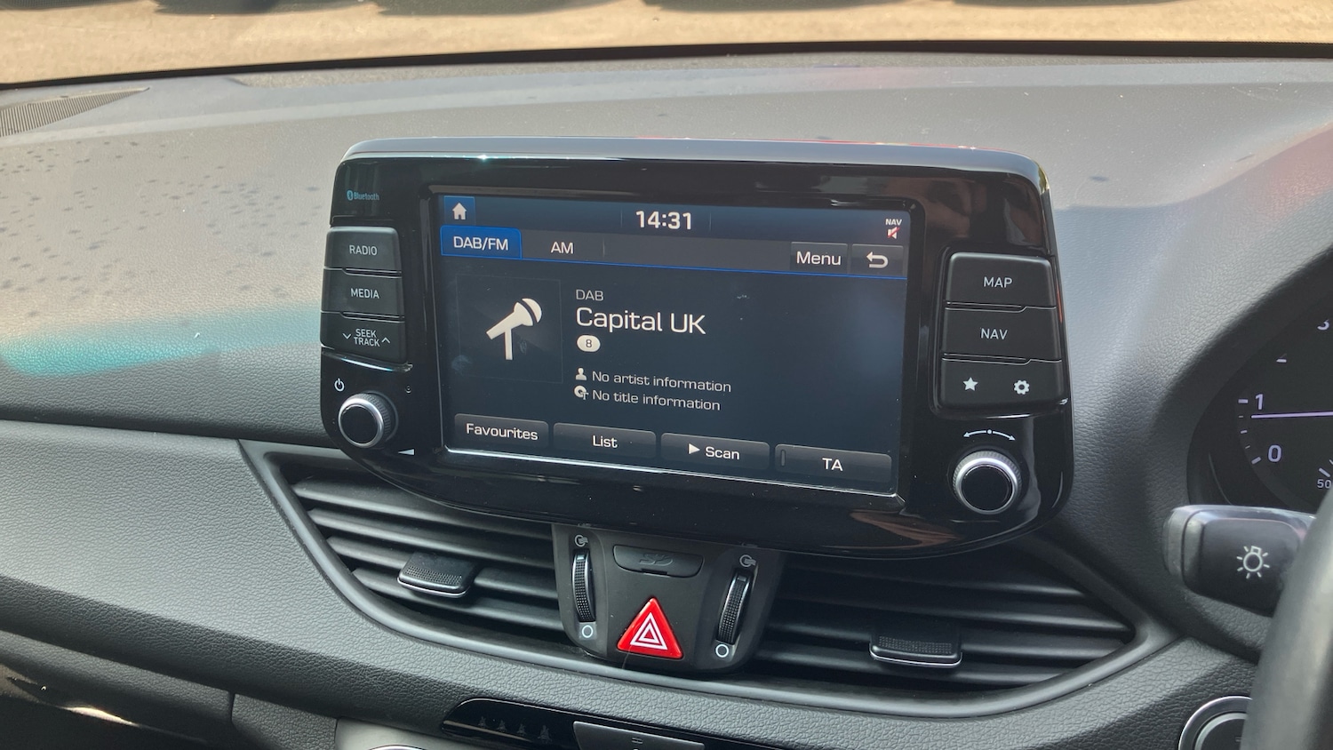Used Hyundai i30 2018 for sale - 76320009: Photo 31
