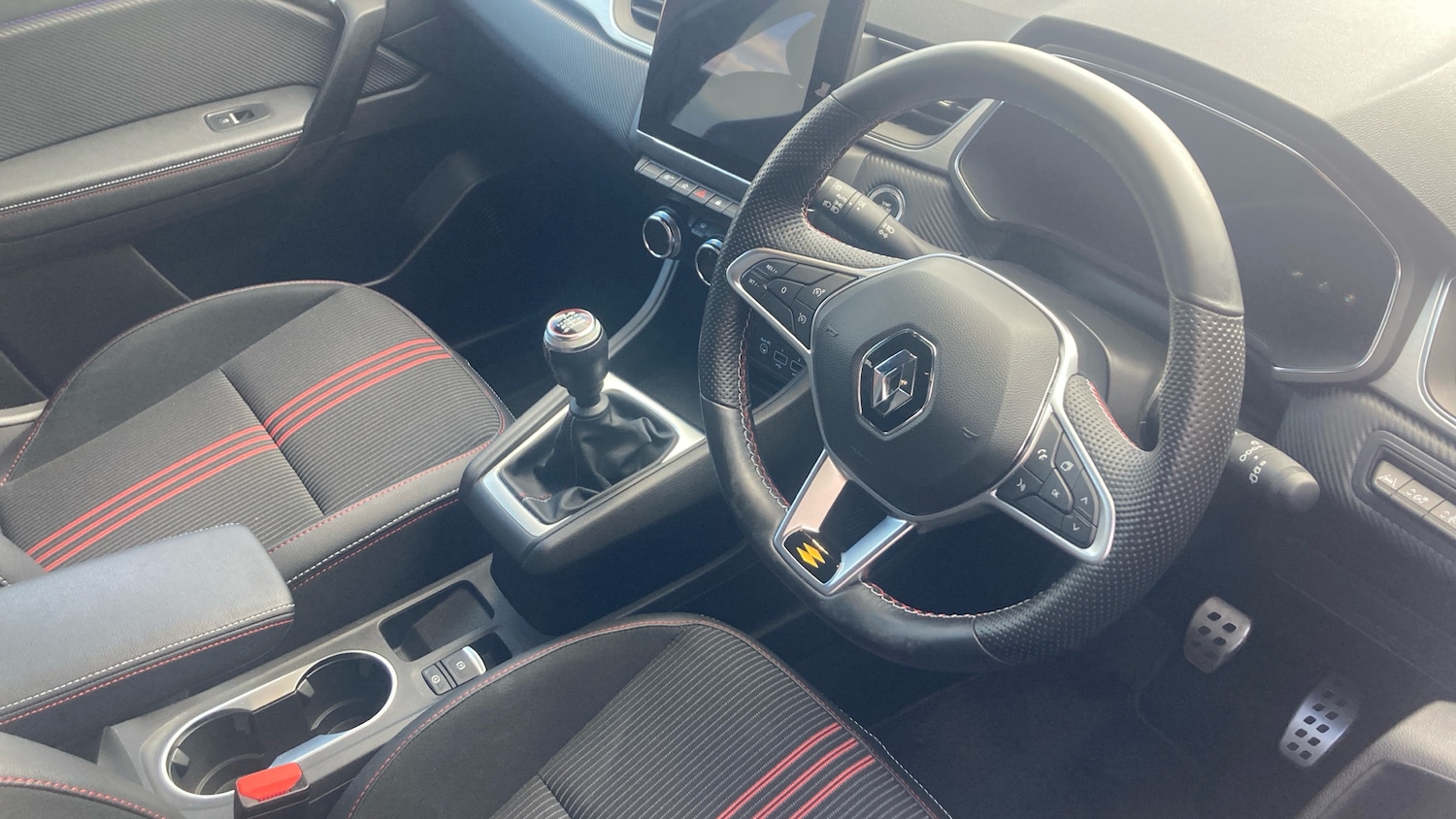 Used Renault Captur 2023 for sale - 78025947: Photo 11