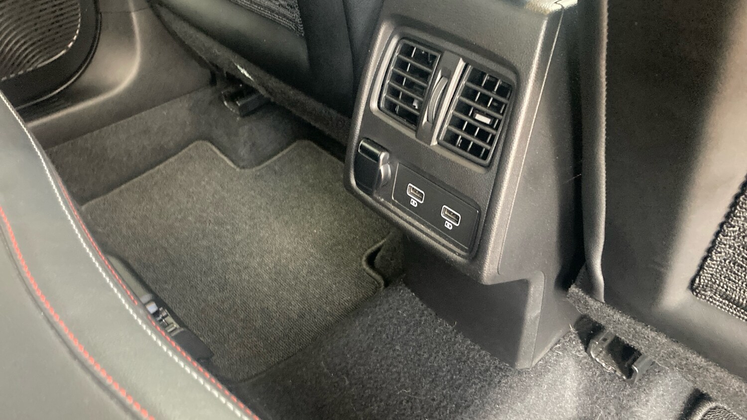 Used Renault Captur 2023 for sale - 78025947: Photo 42