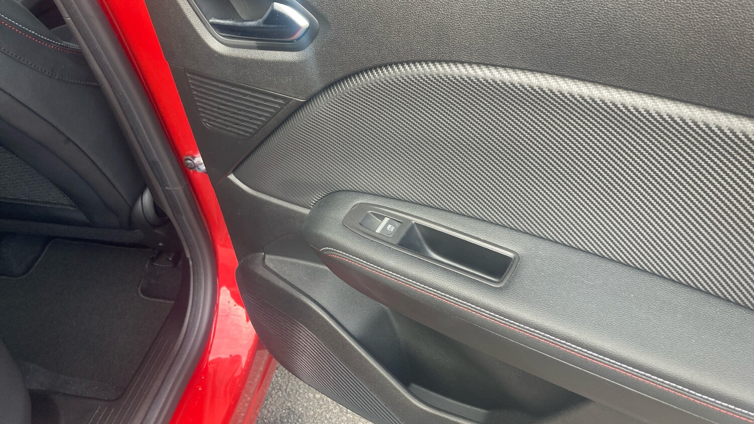 Used Renault Captur 2023 for sale - 78025947: Photo 44