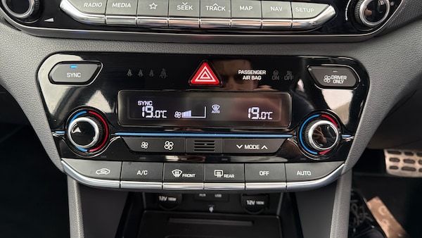 Used Hyundai IONIQ 2018 for sale - 76143092: Photo 28