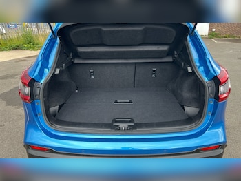 Used Nissan Qashqai 2017 for sale - 75849513: Photo