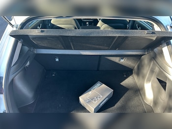 Used Hyundai KONA 2023 for sale - 78328330: Photo