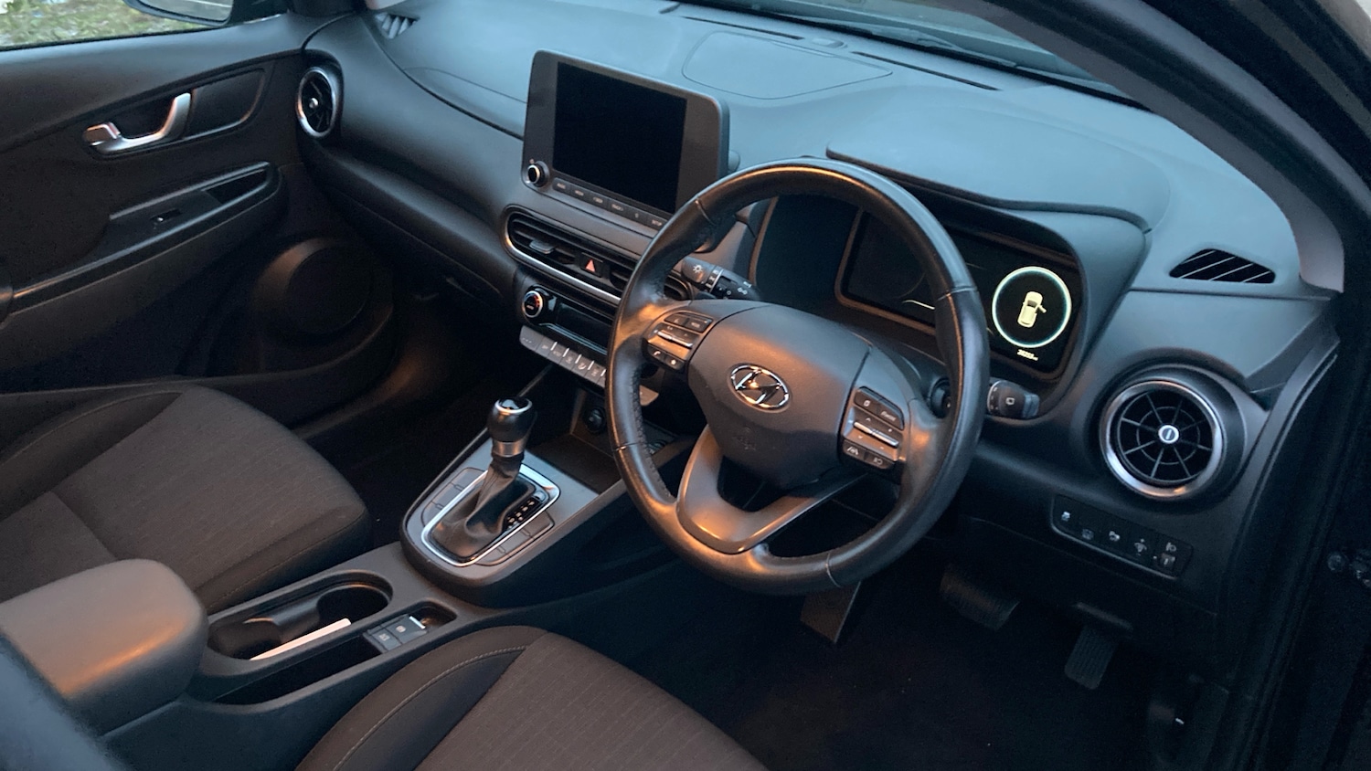 Used Hyundai KONA 2022 for sale - 76352392: Photo 11