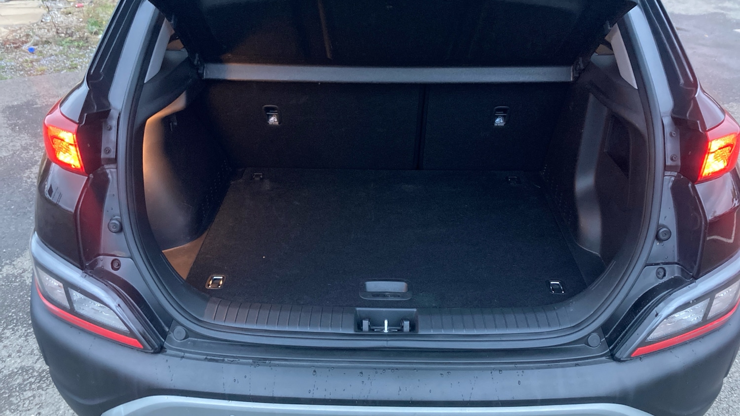 Used Hyundai KONA 2022 for sale - 76352392: Photo 4