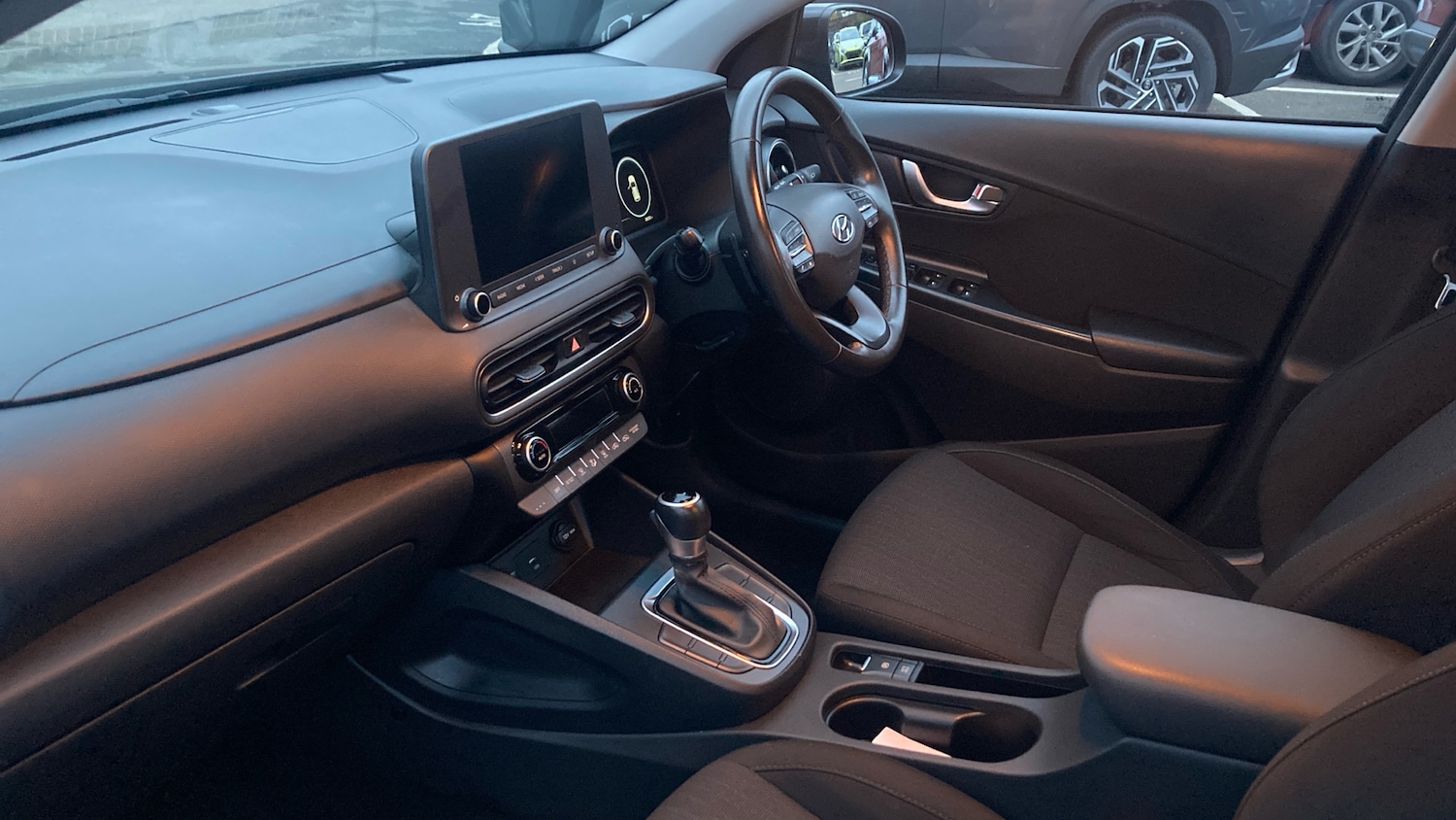 Used Hyundai KONA 2022 for sale - 76352392: Photo 9