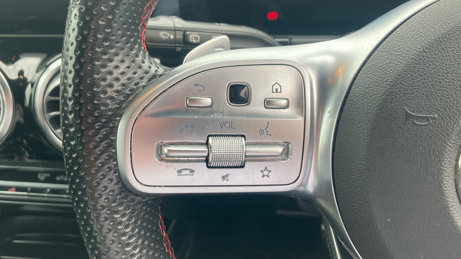 Used Mercedes-Benz B Class 2019 for sale - 76352387: Photo 34