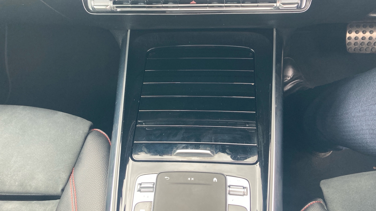 Used Mercedes-Benz B Class 2019 for sale - 76352387: Photo 38