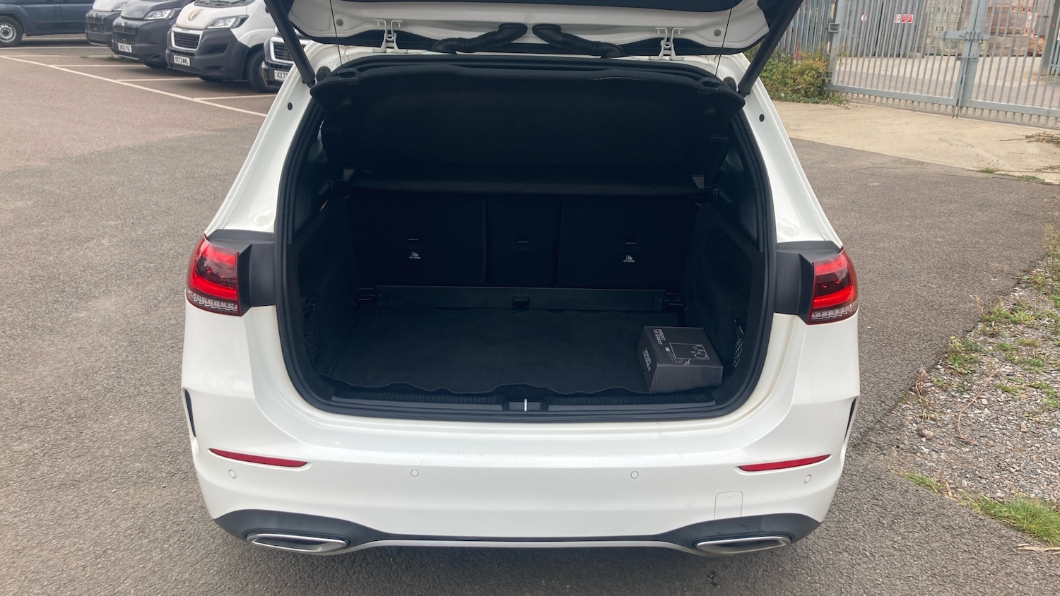 Used Mercedes-Benz B Class 2019 for sale - 76352387: Photo 4