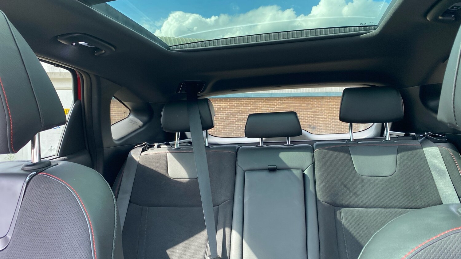 2024 Hyundai TUCSON 1.6T Plug-in Hybrid N Line S 5dr 4WD Auto Estate Estate Hybr - Picture 15 of 20