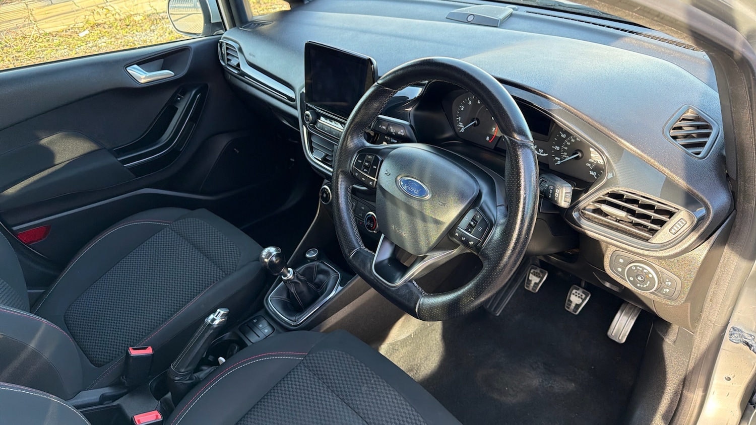 Used Ford Fiesta 2018 for sale - 76892839: Photo 11