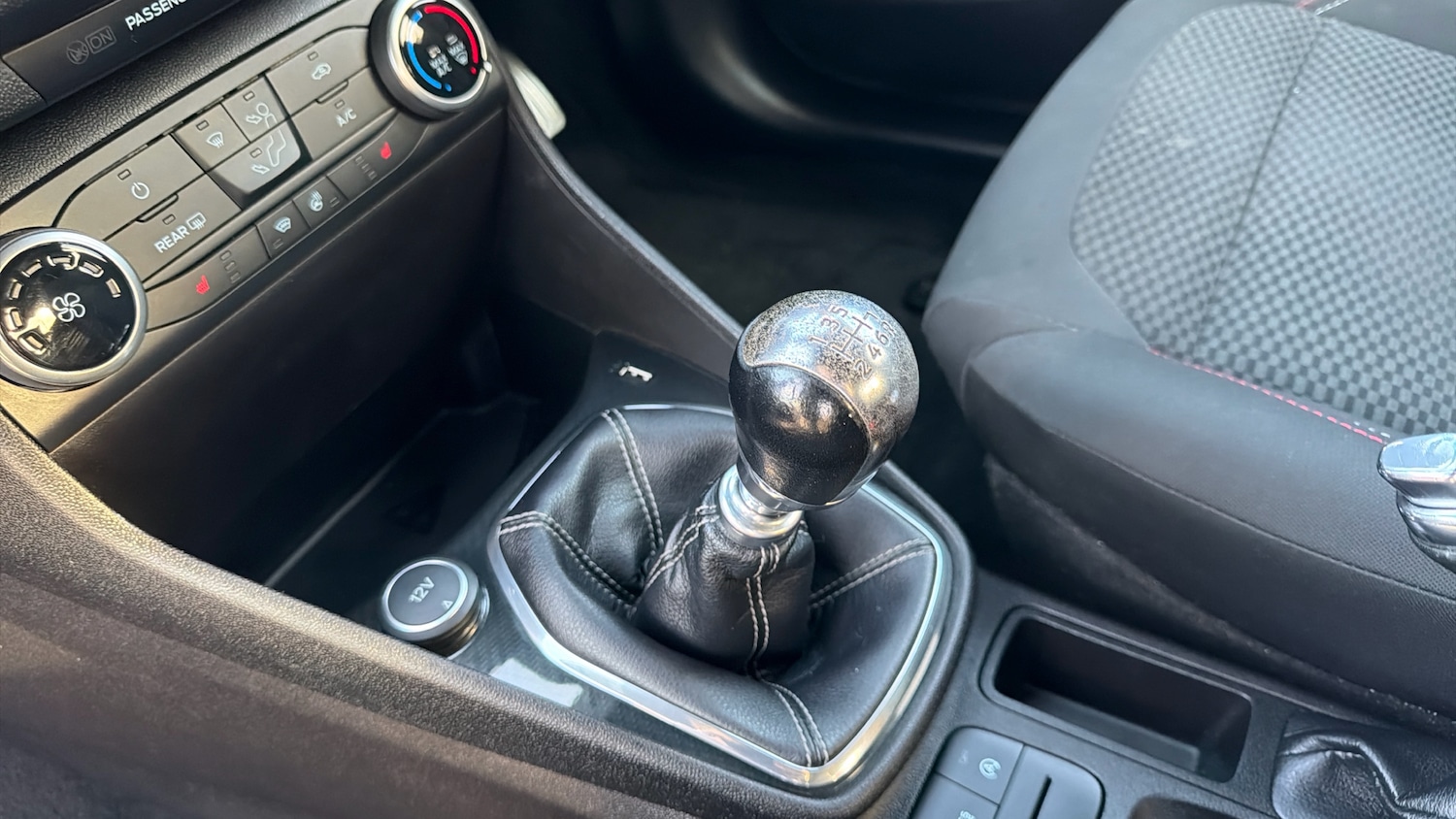 Used Ford Fiesta 2018 for sale - 76892839: Photo 13