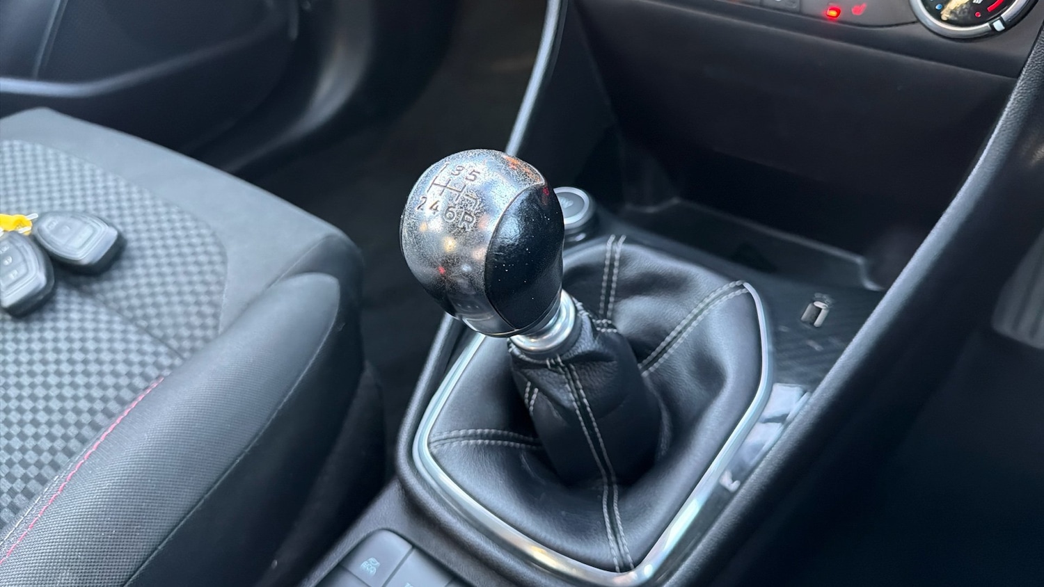 Used Ford Fiesta 2018 for sale - 76892839: Photo 28