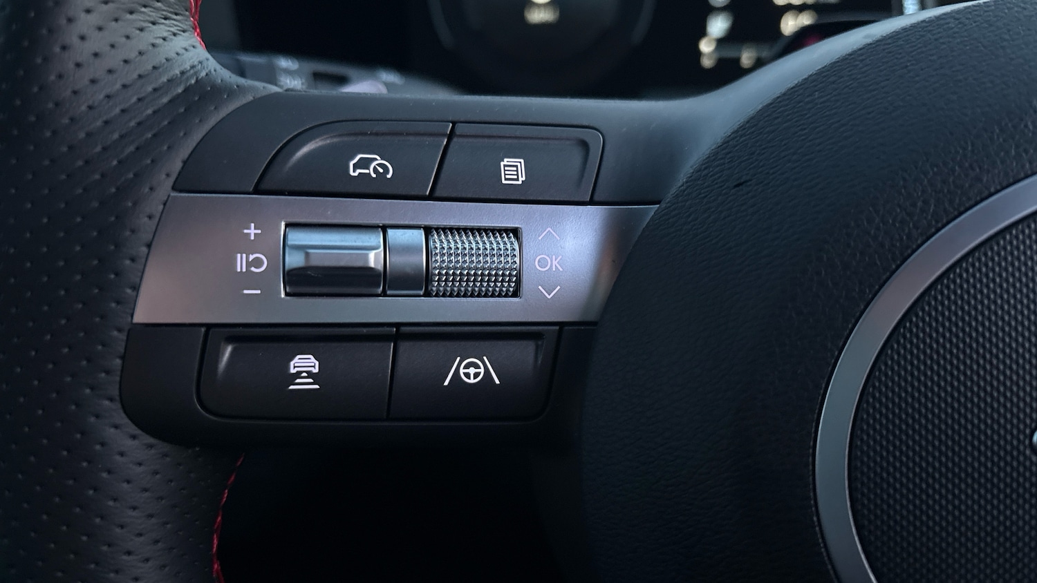 Used Hyundai KONA 2025 for sale - 77195677: Photo 41