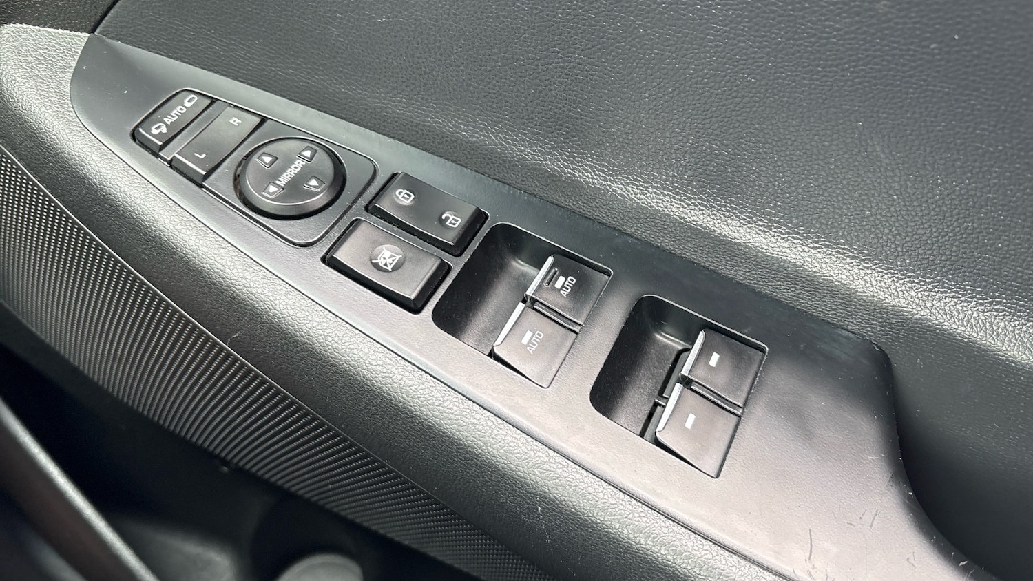 Used Hyundai TUCSON 2019 for sale - 77973881: Photo 26