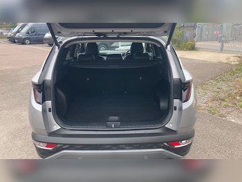 Used Hyundai TUCSON 2023 for sale - 76101223: Photo 4