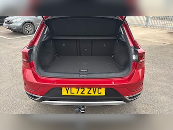 Used Volkswagen T-Roc 2023 for sale - 77775044: Photo