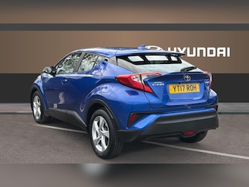 Used Toyota C-HR 2017 for sale - 76193061: Photo
