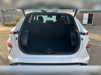 Used Hyundai KONA 2024 for sale - 79283360: Photo
