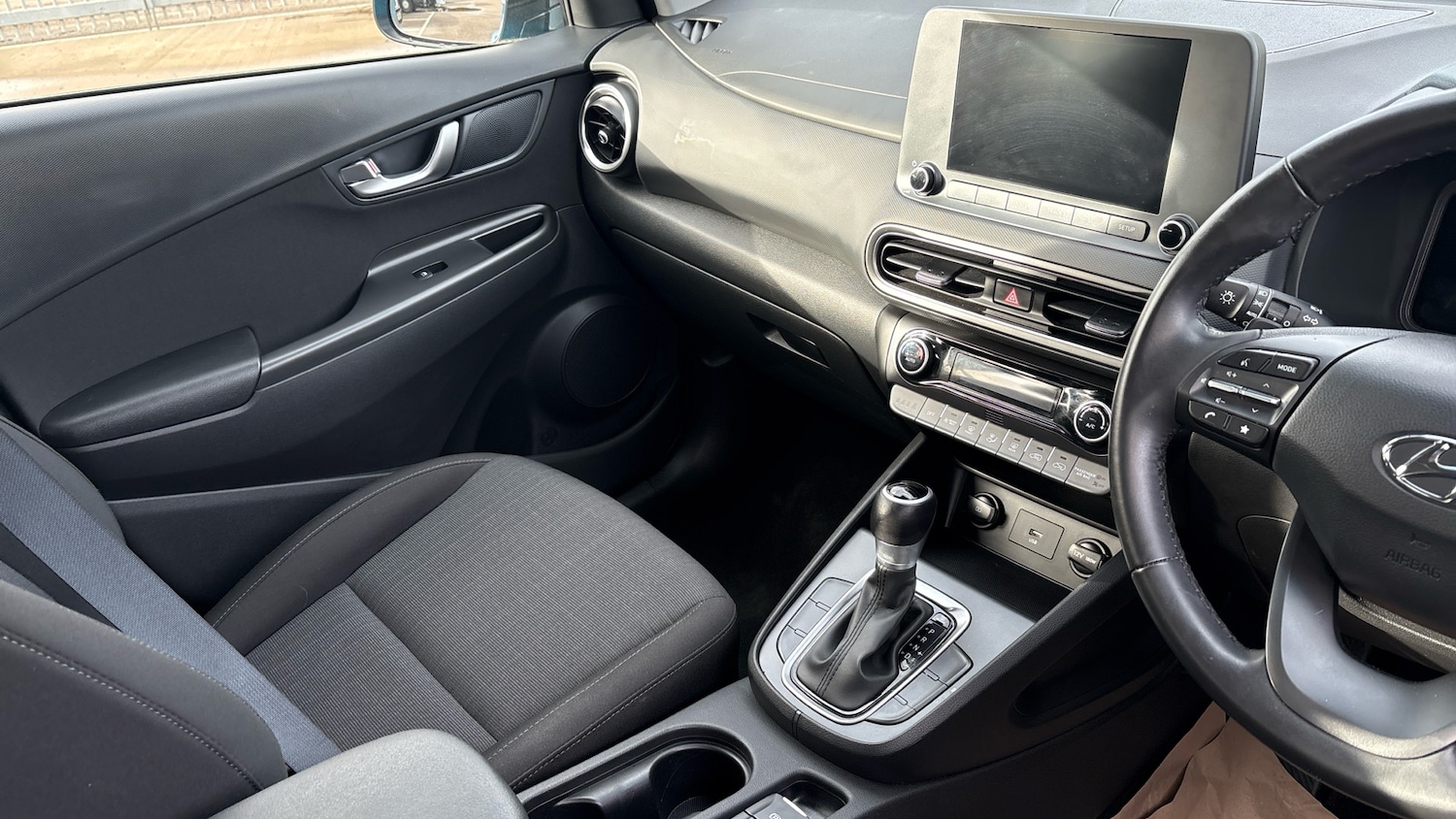 Used Hyundai KONA 2022 for sale - 76355425: Photo 14