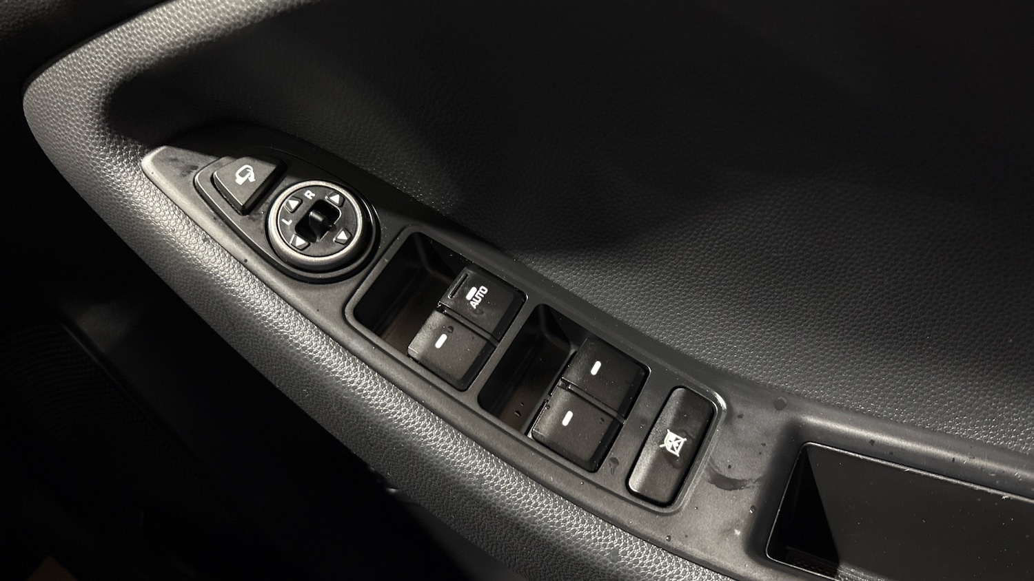 Used Hyundai i20 2018 for sale - 77113272: Photo 26