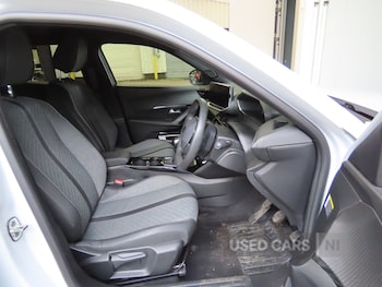 Used Peugeot 2008 2024 for sale - 78348999: Photo